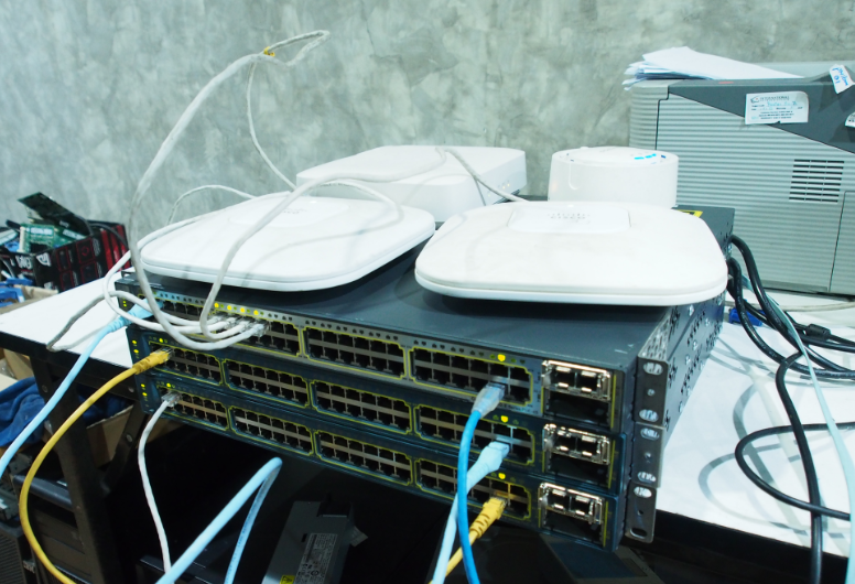 Cisco C3560E 48PoE Gig มือ 2 พร้อมใช้งาน