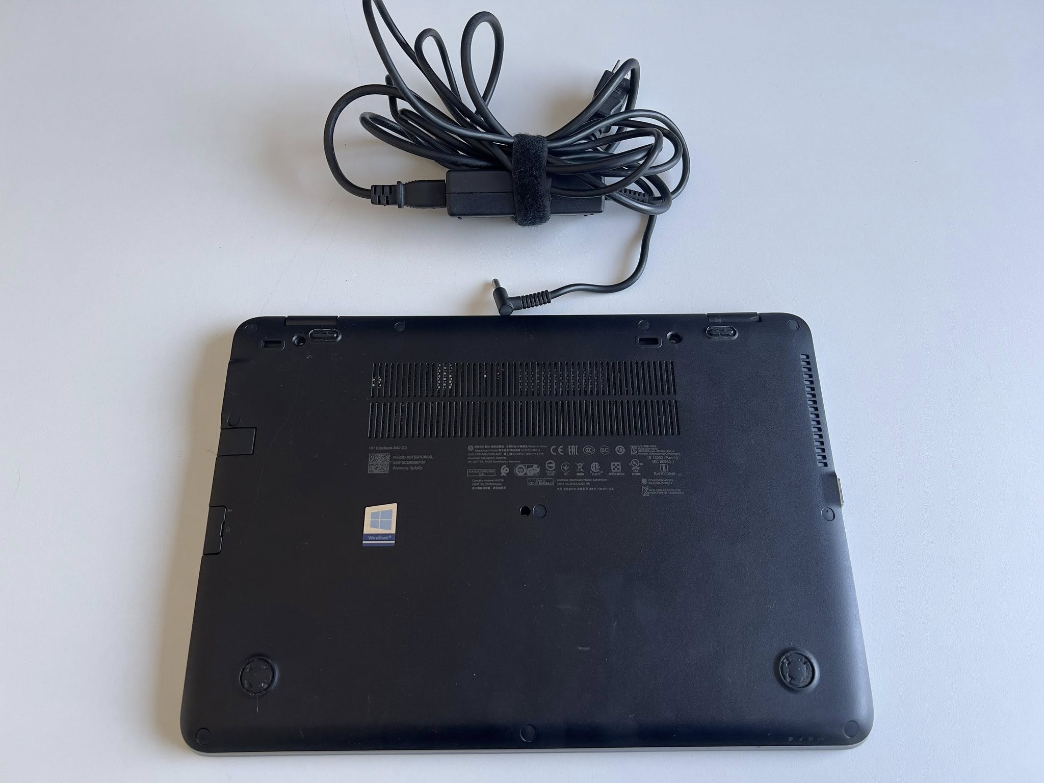 โน๊ตบุ๊ค HP 840 G3 i5 gen 6 ram 16gb ssd 480gb ประกันร้าน 30 วัน โน๊ตบุ๊คเอชพีมือสองพร้อมใช้งาน
