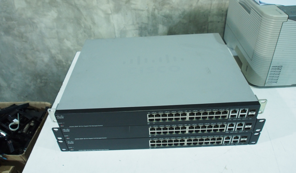 cisco SG300-28MP Gigabit PoE มือสอง พร้อมใช้งาน