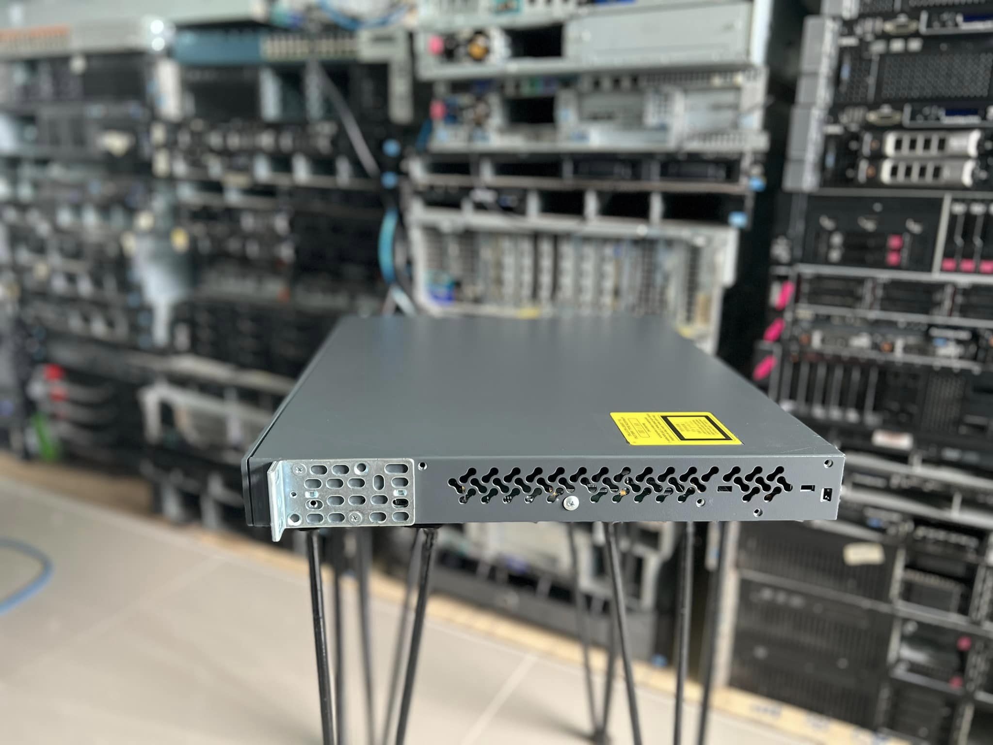 Cisco 3750 PoE 48 port layer 3 สวิทซิสโก้มือสองพร้อมใช้งาน