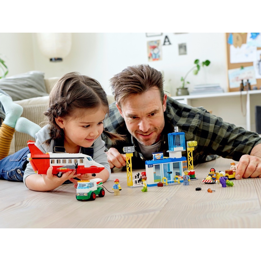เลโก้ LEGO City 60261 Central Airport