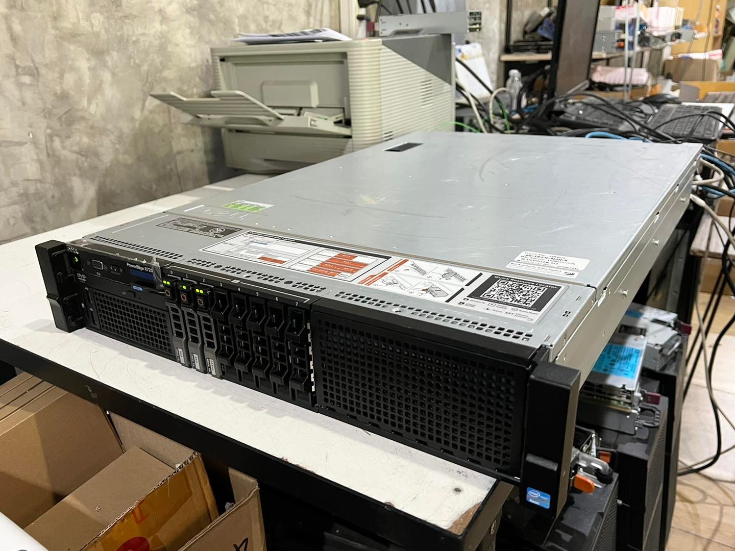 Server dell r720 2cpu 32gb 24cores server มือสองพร้อมใช้งาน