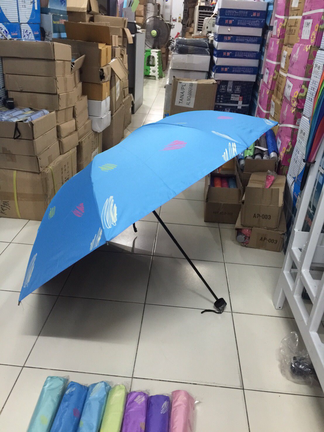 ร่ม4ตอน8ก้าน24นิ้วยูวีสีดำ รหัส 1620