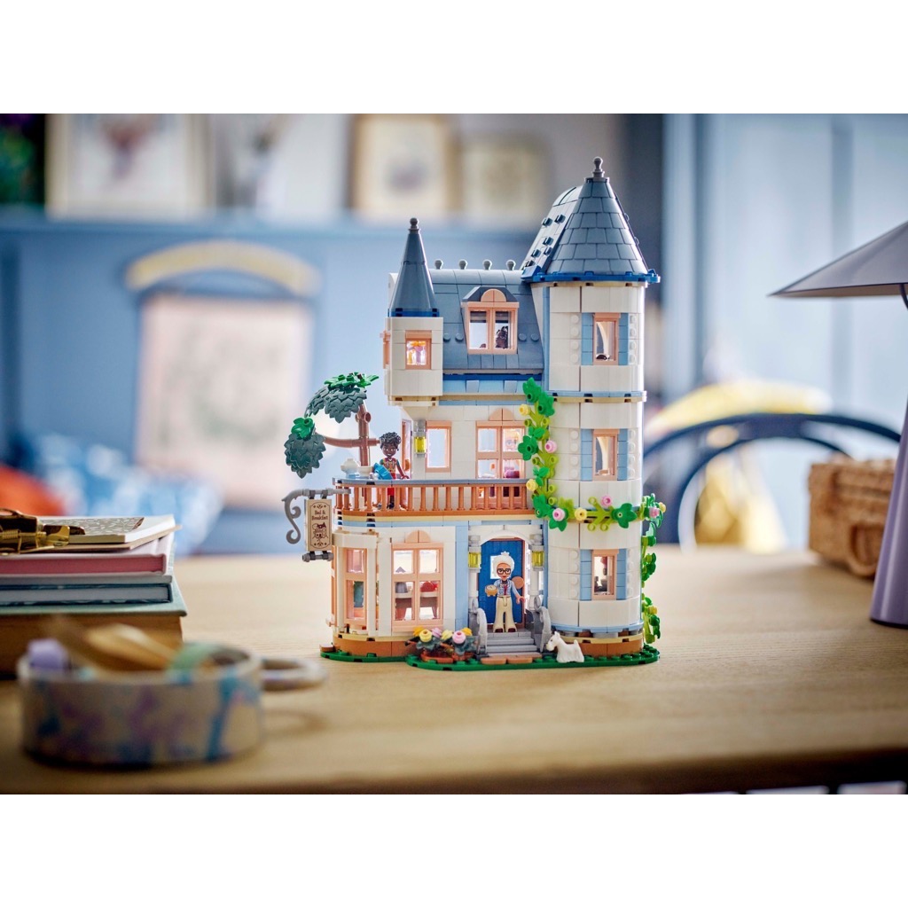 เลโก้ LEGO Friends 42638 Castle Bed and Breakfast