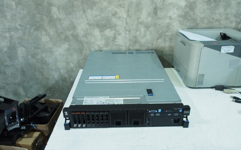 server ibm x3650 M4 32gb 2cpu มือสองพร้อมใช้