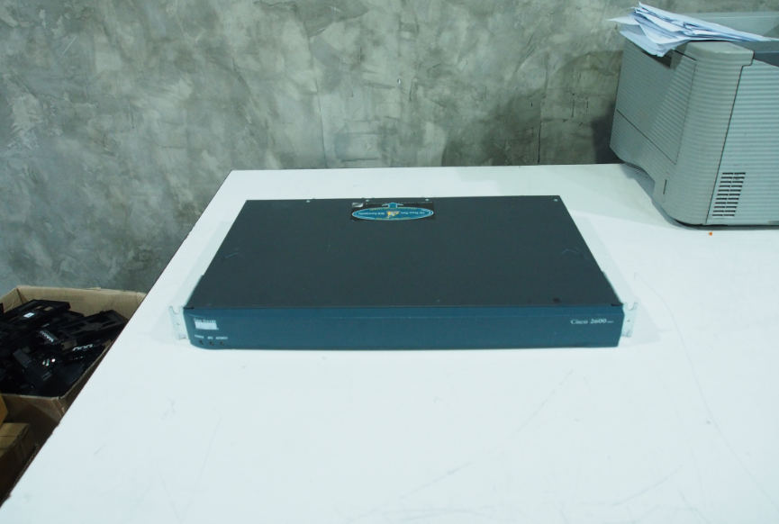 Router cisco 2610XM มือ 2 พร้อมใช้งาน