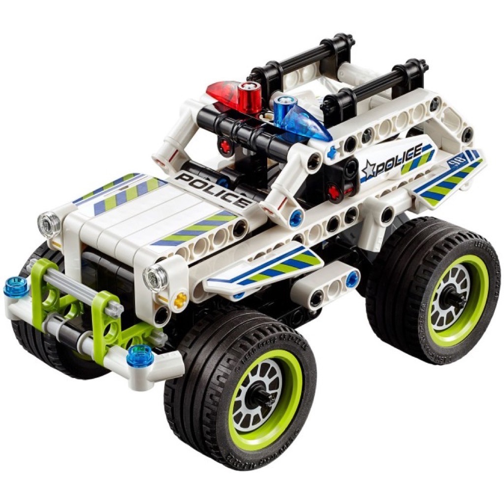 LEGO Technic 42047 Police Interceptor