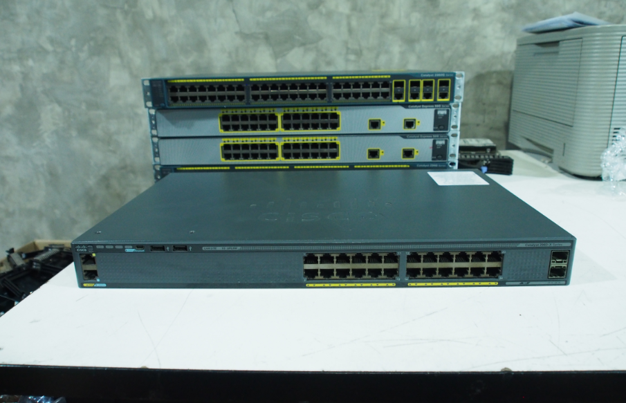 Cisco 2960X 24port gig มือ 2 พร้อมใช้งาน