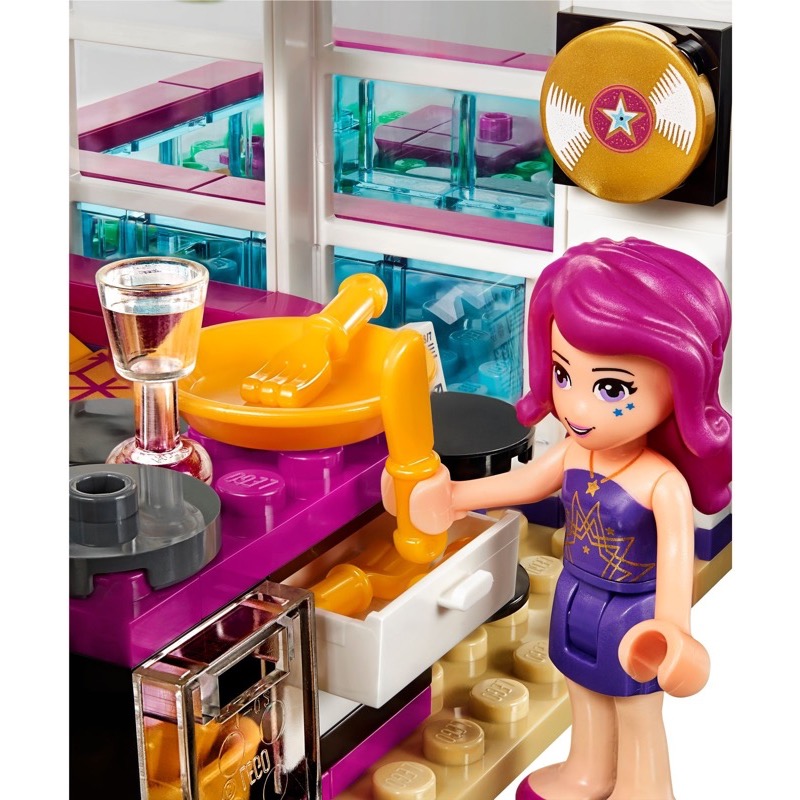 LEGO Friends 41135 Livi's Pop Star House (Minor Damaged Box)