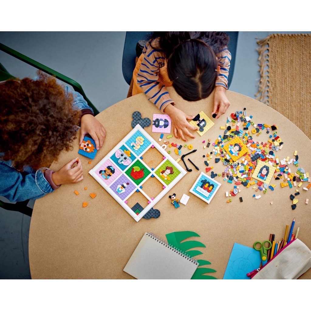 เลโก้ LEGO Disney 43221 100 Years of Disney Animation Icons