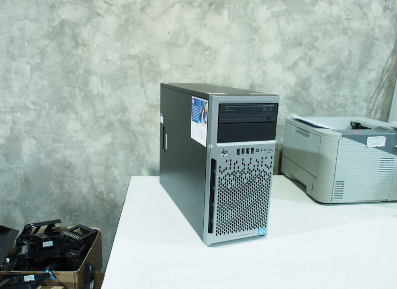 HP ML310e Gen 8 Server tower มือสองพร้อมใช้งาน