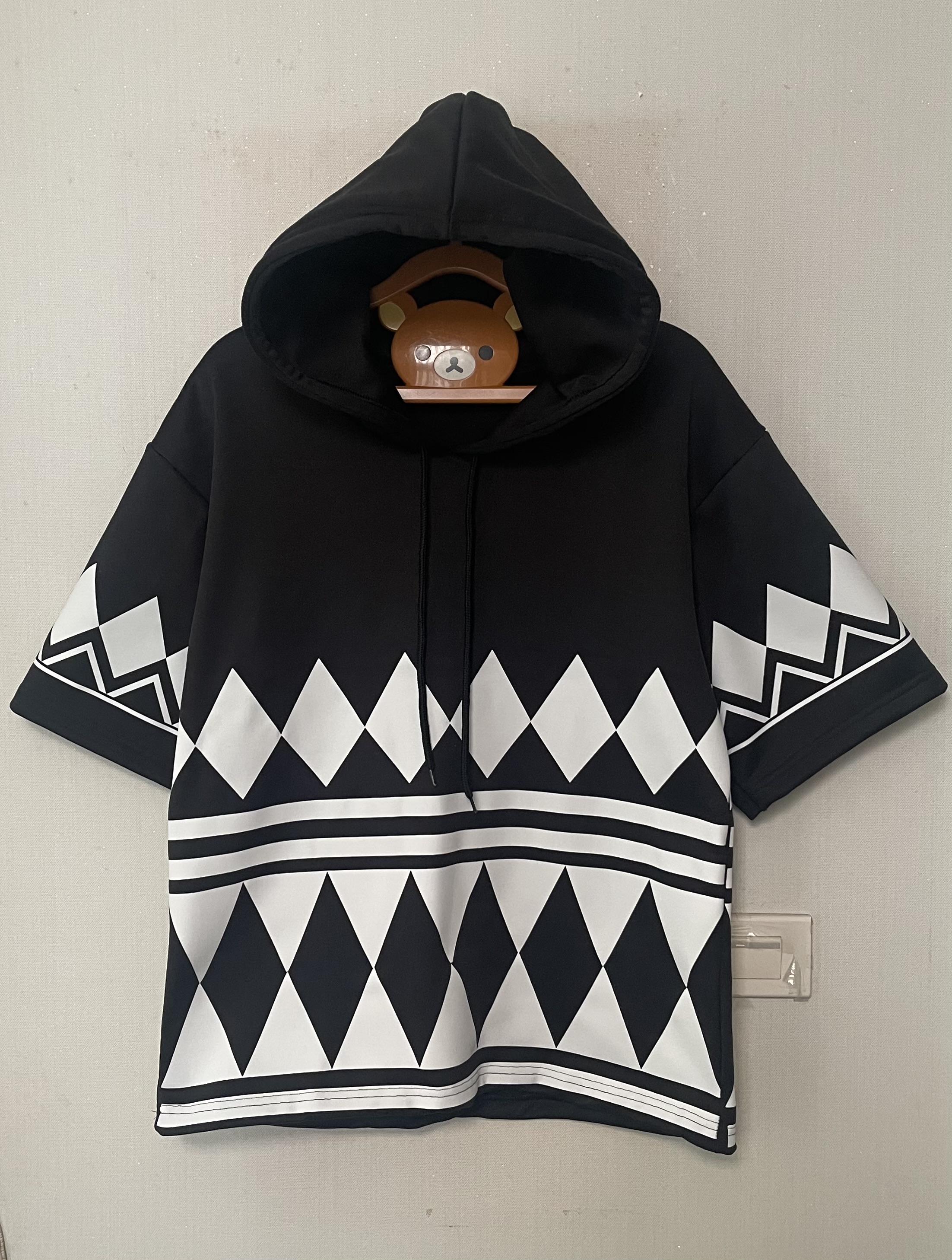 เสื้อฮู้ดสกรีนลายอาต