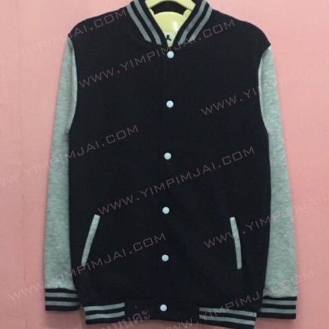 เสื้อเบสบอลดำเทา