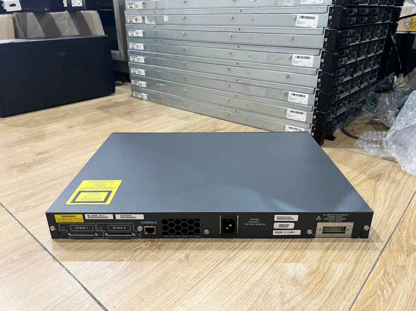 Cisco 3750G-12SFP มือสองพร้อมใช้งาน