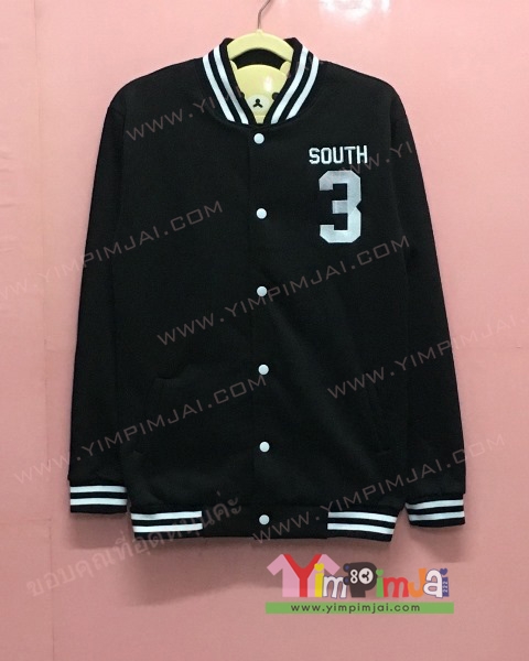 เสื้อเบสบอลดำ