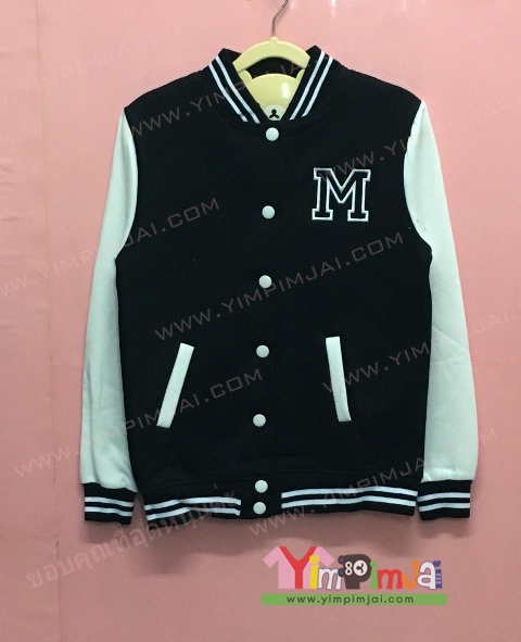 เสื้อกันหนาว เบสบอล สีดำ แขนยาวขาว กระดุมขาว มีกระเป๋า สกรีนตามสั่ง M