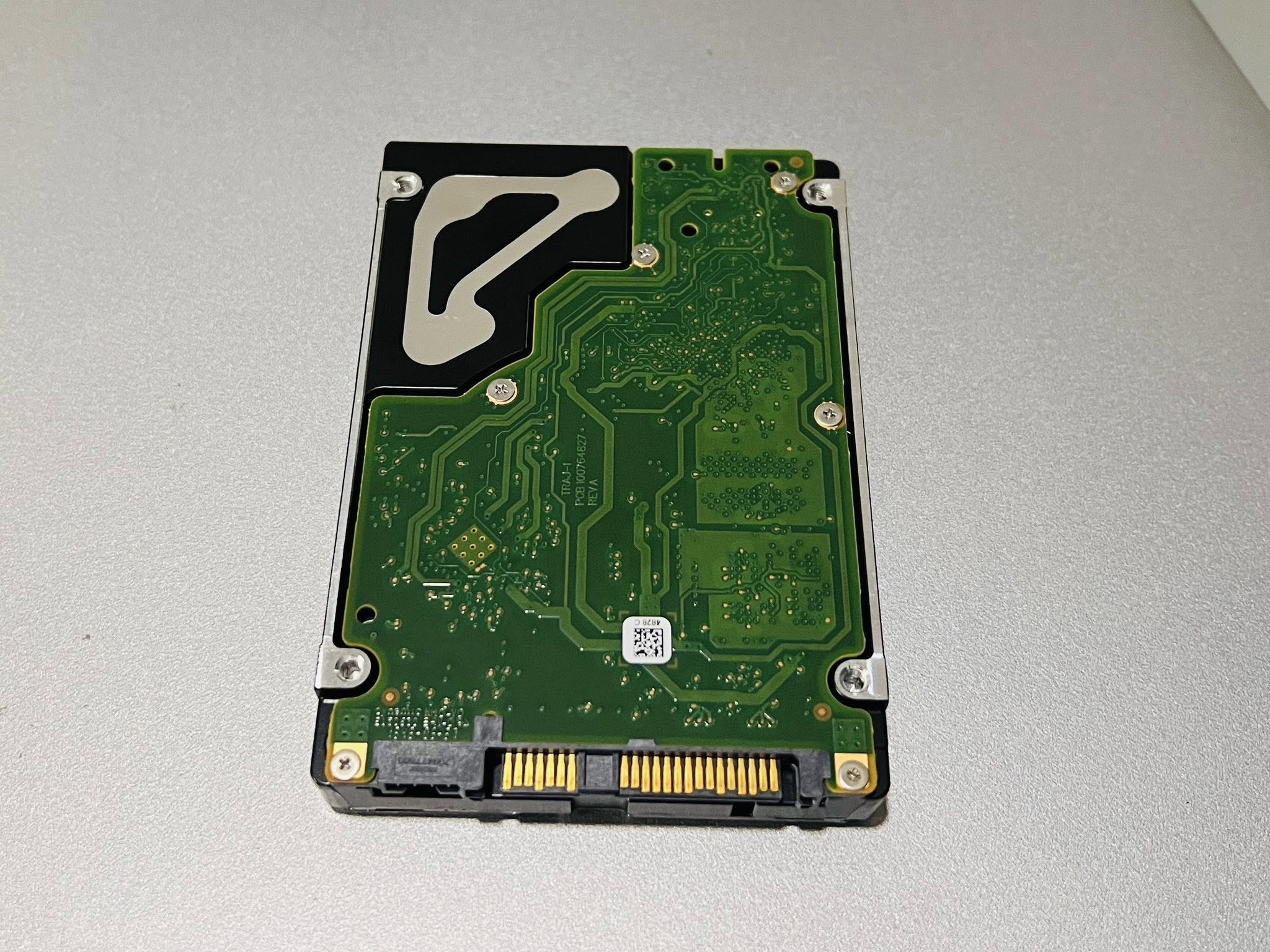 hdd sas 300gb 15k 12g enterprise class 2.5 นิ้ว ฮาร์ดดิสเดลแซทมือสองพร้อมใช้งาน