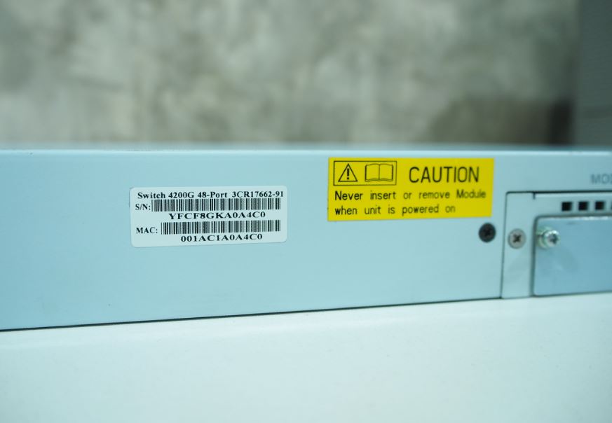 3Com Switch 4200G 48-Port มือ 2 พร้อมใช้งาน