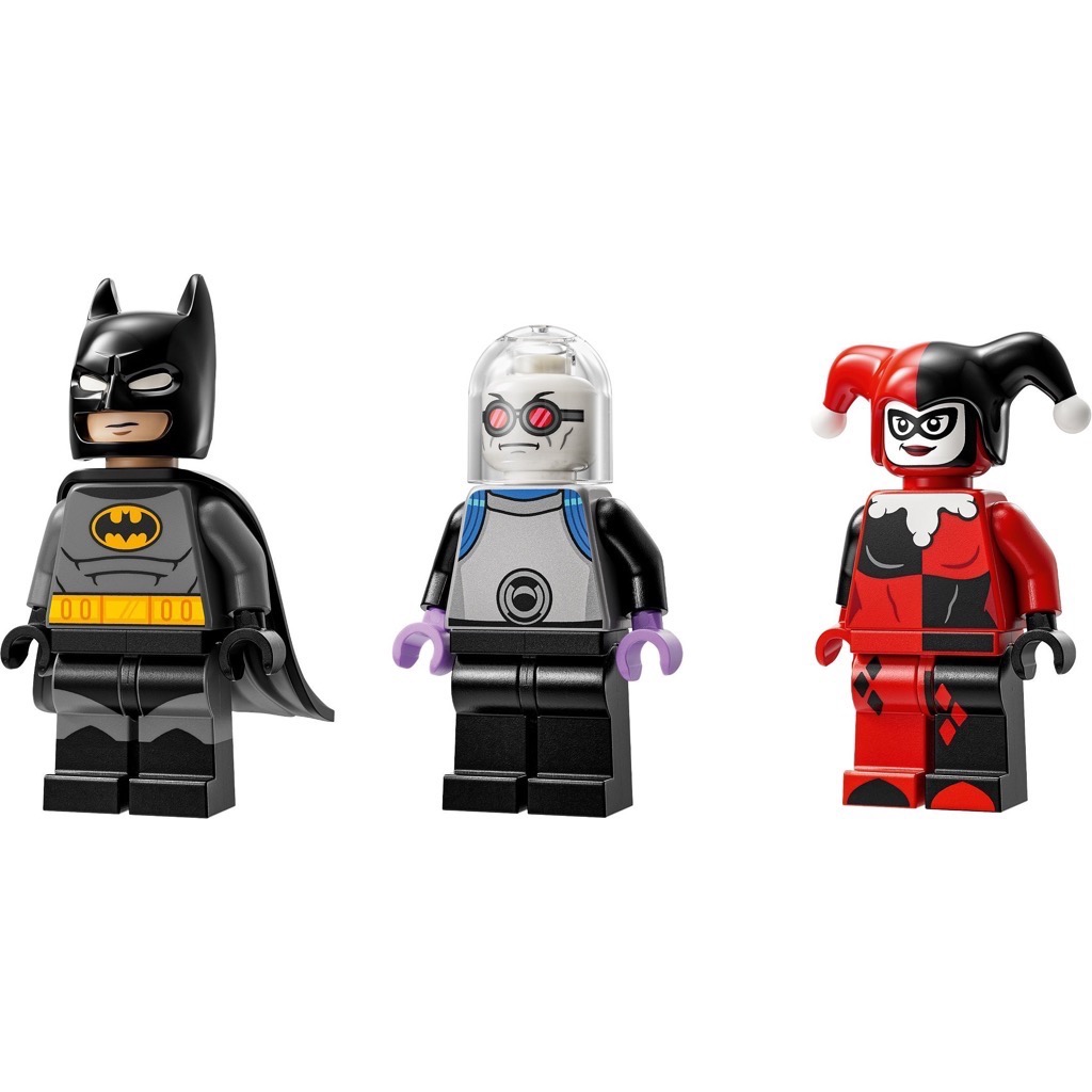 เลโก้ LEGO Super Heroes 76274 Batman with the Batmobile vs. Harley Quinn and Mr. Freeze