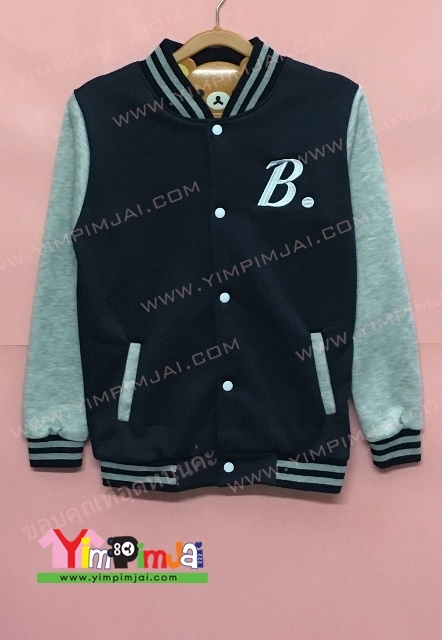 เสื้อแจ็คเก็ตเบสบอลกรมเทา งานเสื้อแผนก ปักชื่อบุคคล