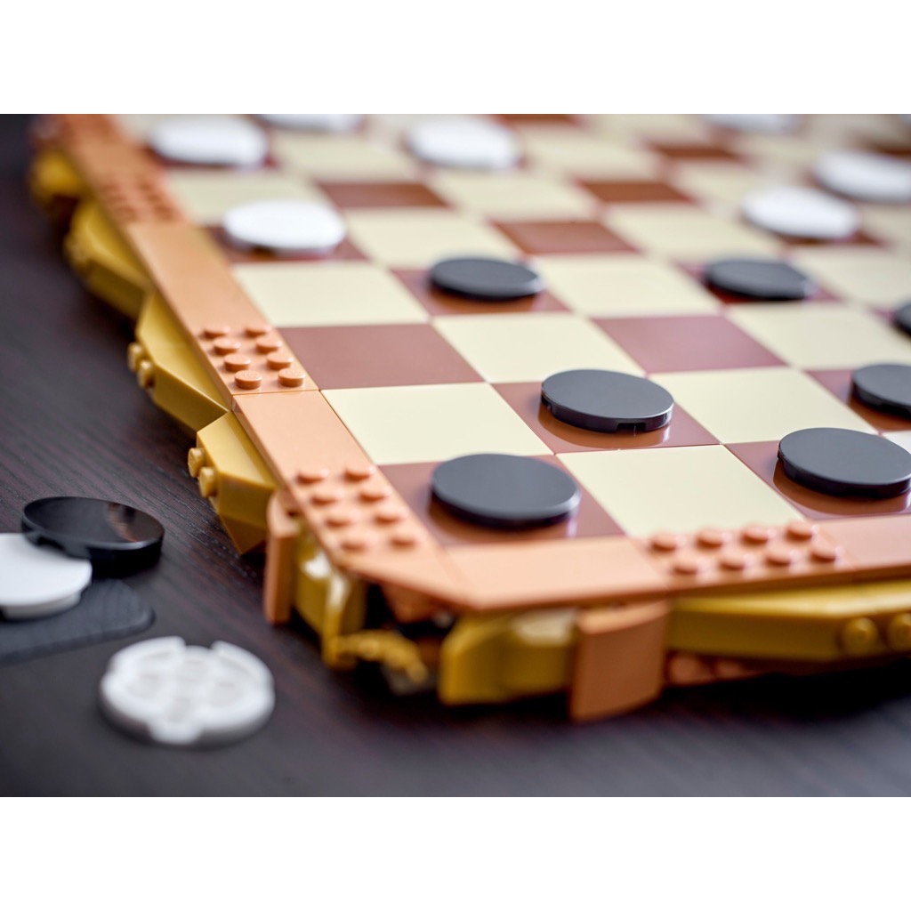 เลโก้ LEGO Exclusives 40719 Traditional Chess Set