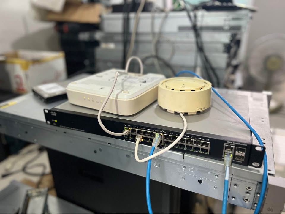 Cisco SF200 24port PoE 12port สวิทซิสโก้มือสองพร้อมใช้งาน