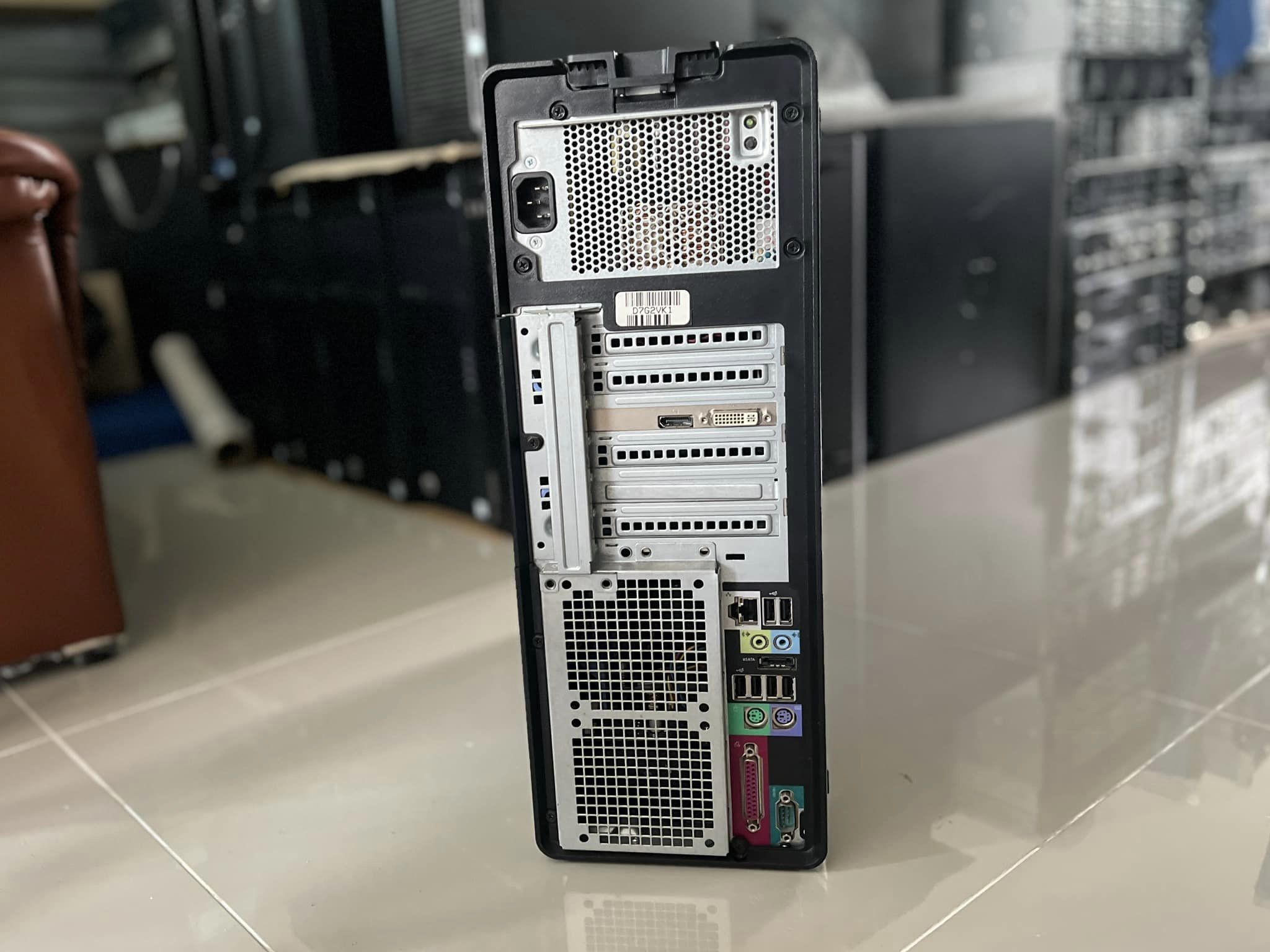 dell t5500 2cpu 32gb เวิร์คสเตชั่นมือสองพร้อมใช้งาน