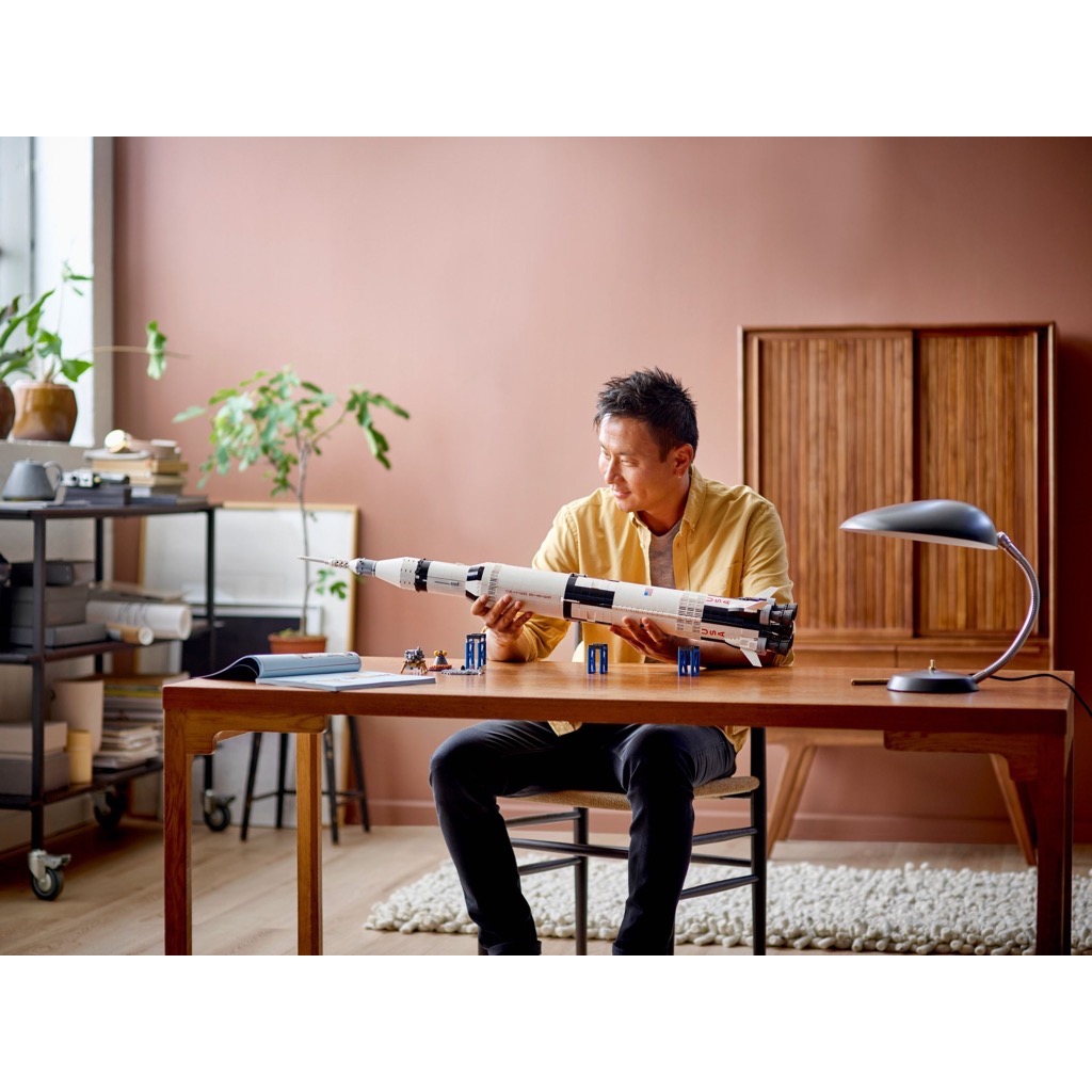 เลโก้ LEGO Exclusives 92176 NASA Apollo Saturn V