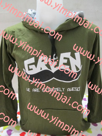 hoodies สีเขียวทหาร ลายหนวด ทำเป็นเสื้อห้องกิ๊บเก๋ ไม่ซ้ำใครค่ะ