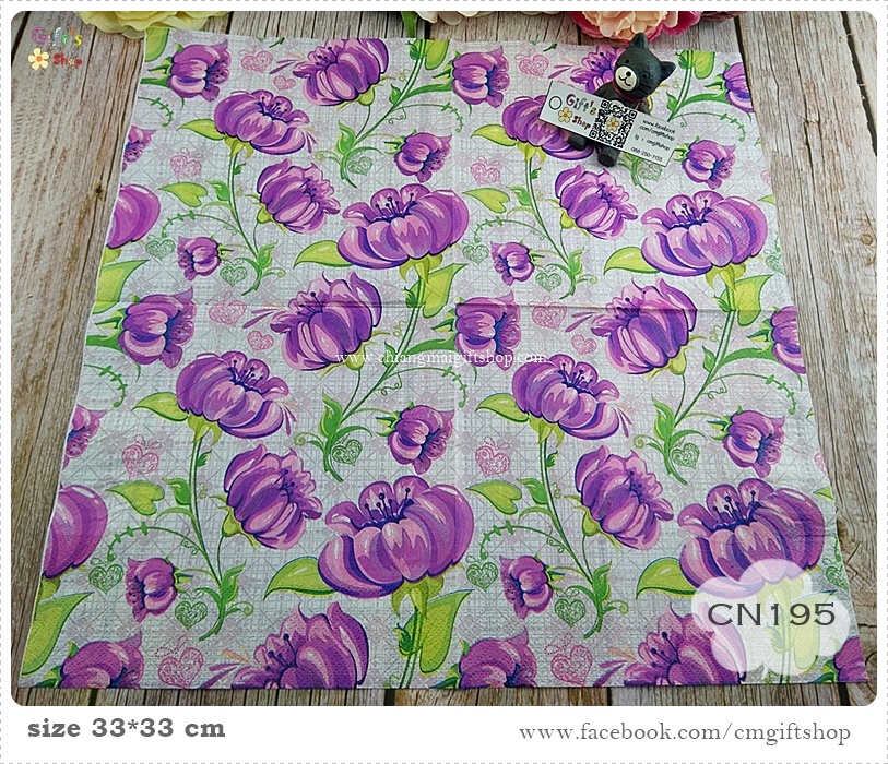 กระดาษแนปกิ้น, ลายดอกไม้สีม่วง, ลายเต็มผืน, ลายดอกไม้, ลายดอกไม้โทนสีม่วง, ลายดอกไม้ใหญ่ๆ, พื้นหลังสีอ่อน, ลายเล็กๆ