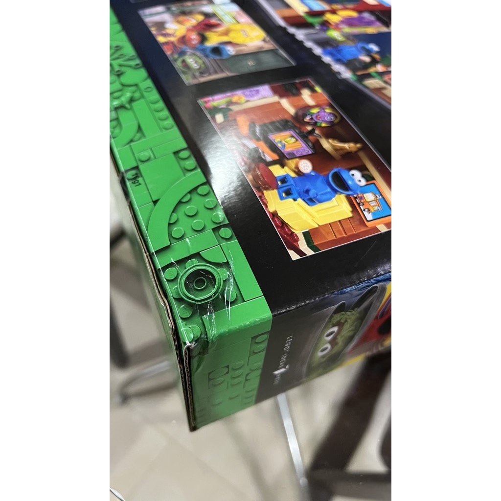 เลโก้ LEGO Exclusives 21324 123 Sesame Street (กล่องไม่สวย-Damaged Box)
