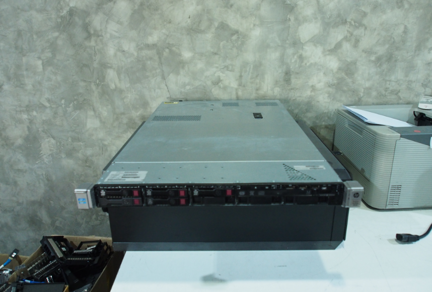 hp dl360p g8 2cpu 32gb มือ 2 พร้อมใช้งาน