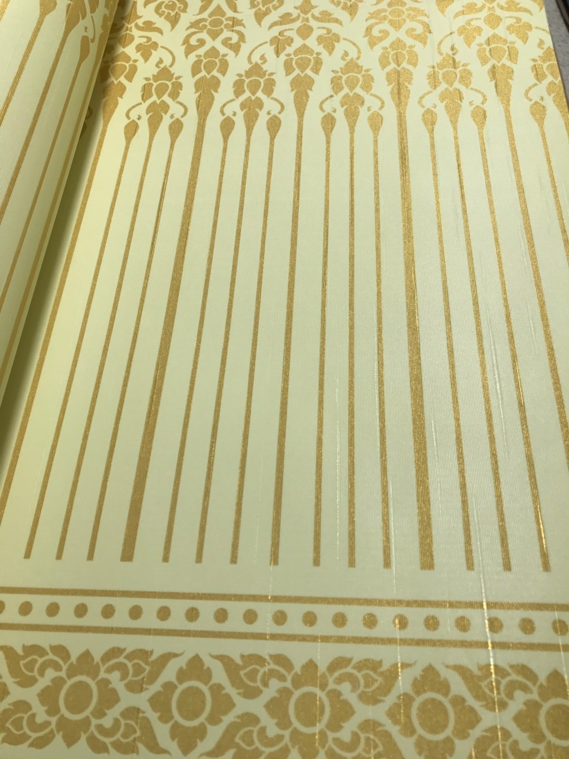 วอลเปเปอร์ลายไทย (ขอบบนล่าง) ทอง 43-121