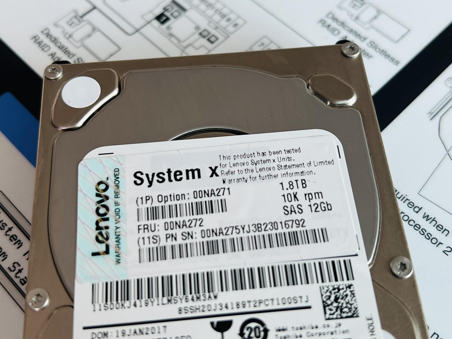 hdd sas 1.8tb 10k 12Gbps 2.5" lenovo ฮาร์ดดิสเซิร์ฟเวอร์มือสองพร้อมใช้งาน