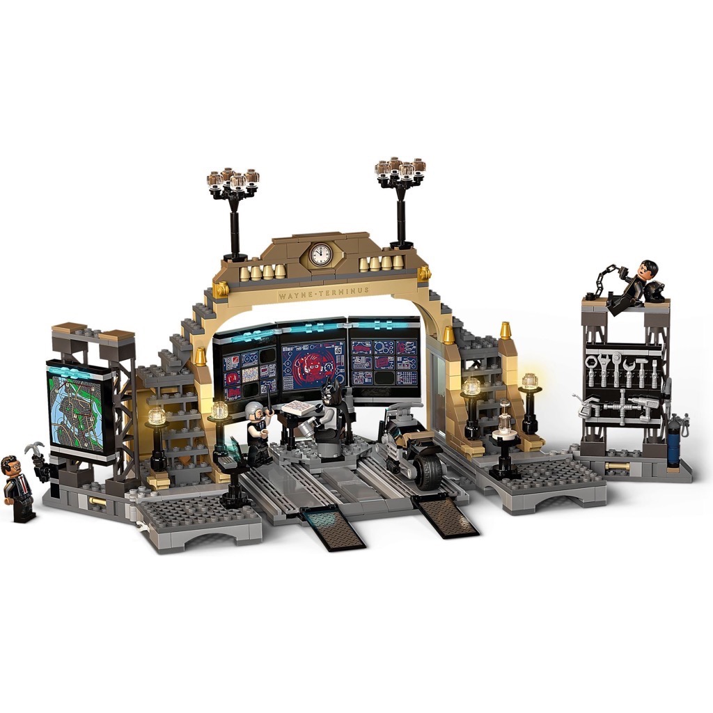 เลโก้ LEGO Super Heroes 76183 Batcave: The Riddler Face-off