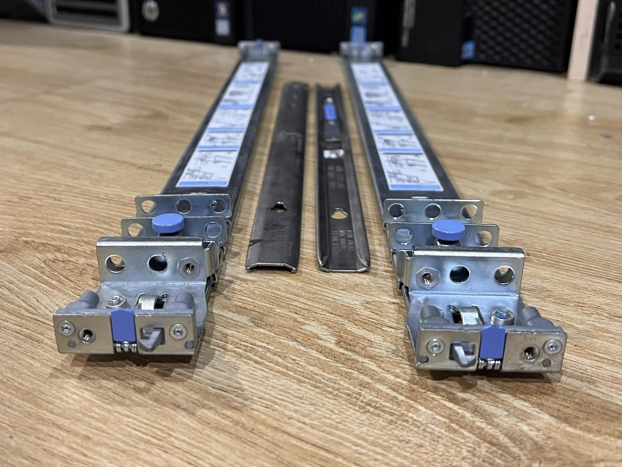 ราง rack dell r210รางแร็คเซิฟเวอร์มือสองพร้อมใช้งาน