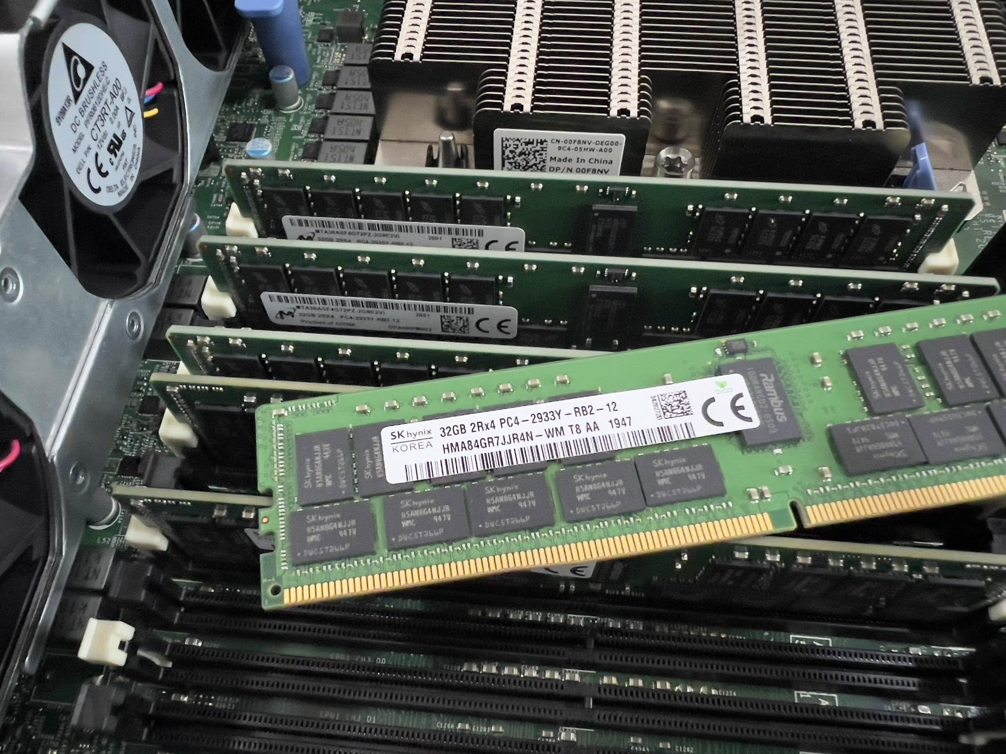 ram server 32GB 2Rx4 PC4-2933Y-RB2 แรมเซิร์ฟเวอร์มือสองพร้อมใช้งาน