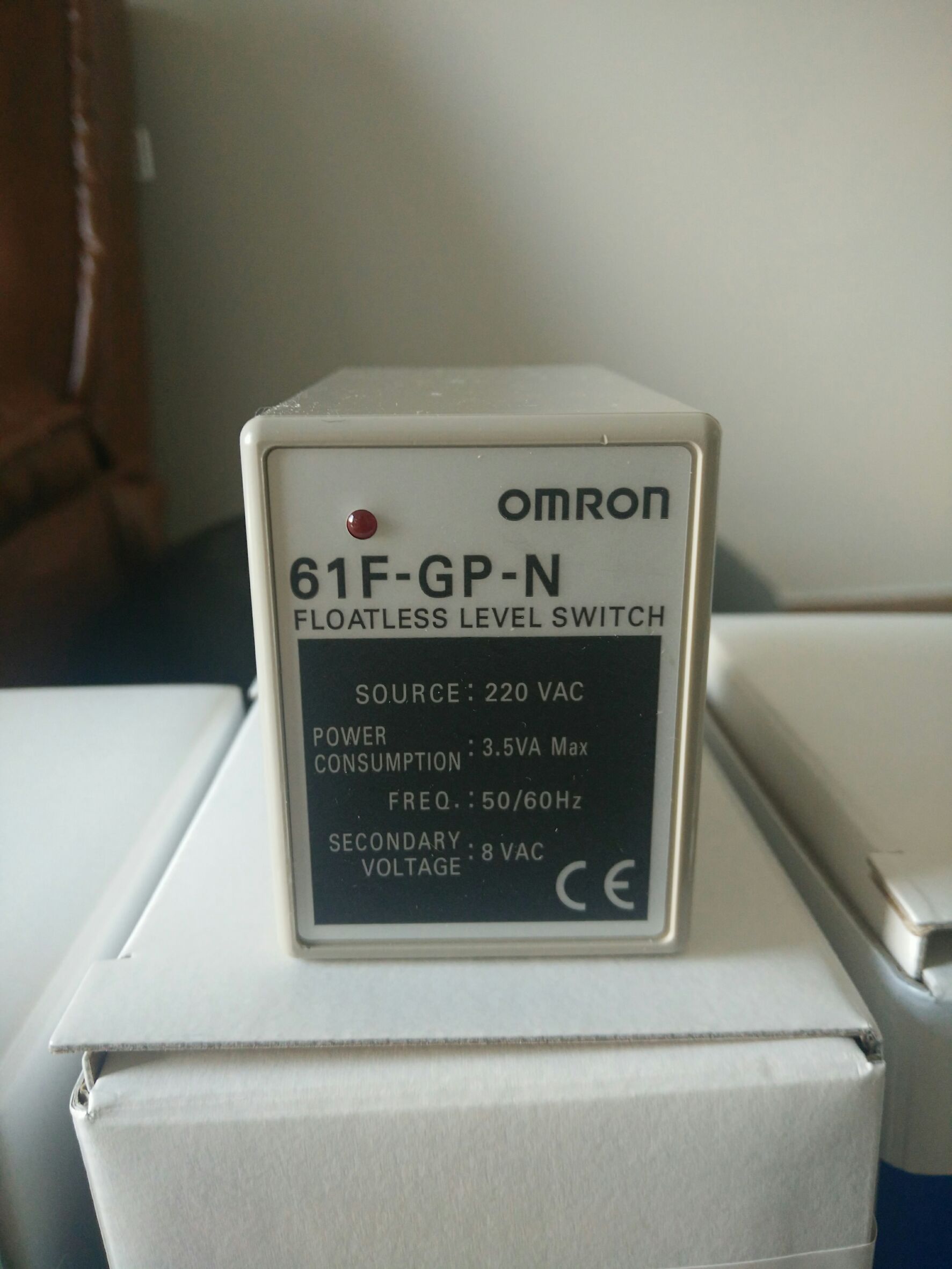 Floatless Level 61F-GP-N AC220