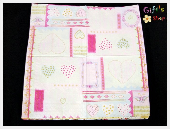 กระดาษแนปกิ้น ลายหัวใจ พื้นหลังสีขาว ขอบเส้นสีชมพู