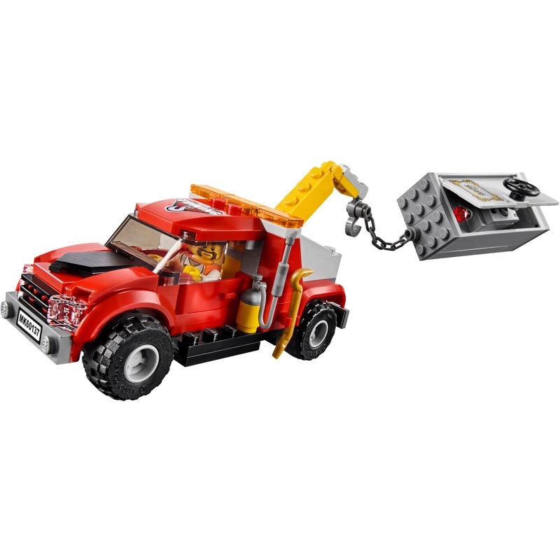 LEGO City 60137 Tow Truck Trouble