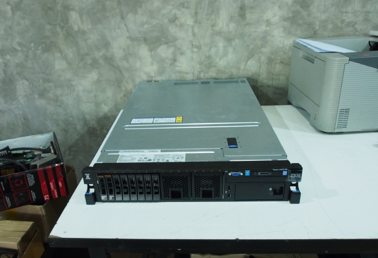 server ibm x3650 m4 2cpu มือ 2 พร้อมใช้งาน