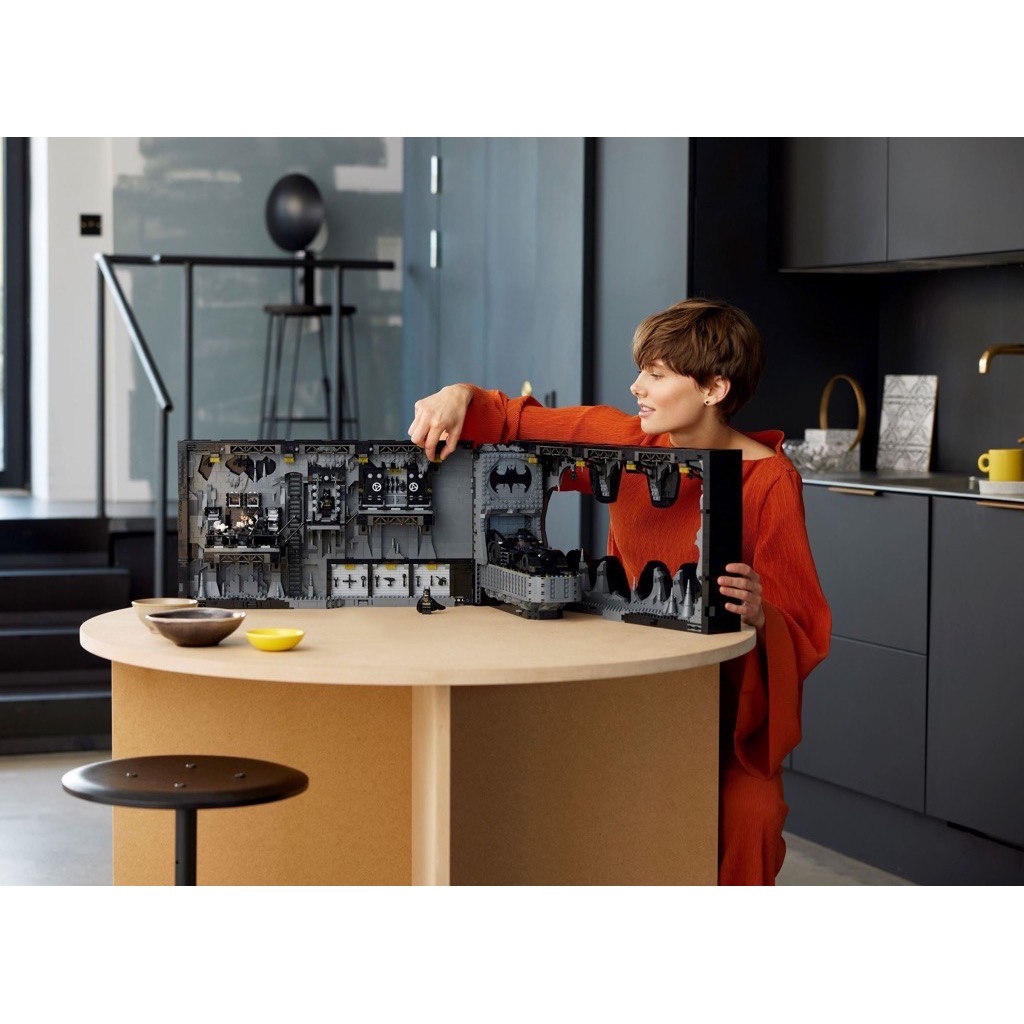 เลโก้ LEGO Exclusives 76252 Super Heroes - Batcave – Shadow Box