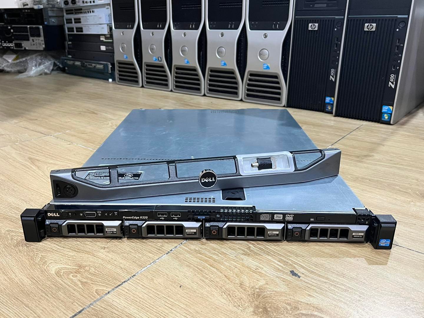 dell r320 ram 32gb server มือ 2 พร้อมใช้งาน