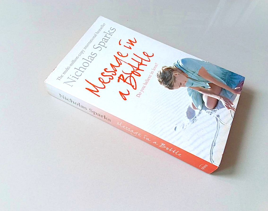 Message in a Bottel by Nicholas Sparks