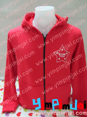 เสื้อกันหนาวสีแดง แขนยาว