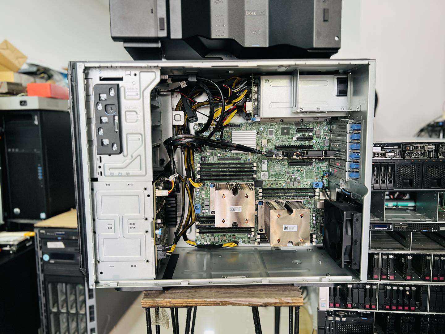 Dell T440 Server Tower 2cpu 40Cores ssd ประกันร้าน 6 เดือน เซิร์ฟเวอร์เดลทาวเวอร์มือสองพร้อมใช้งาน