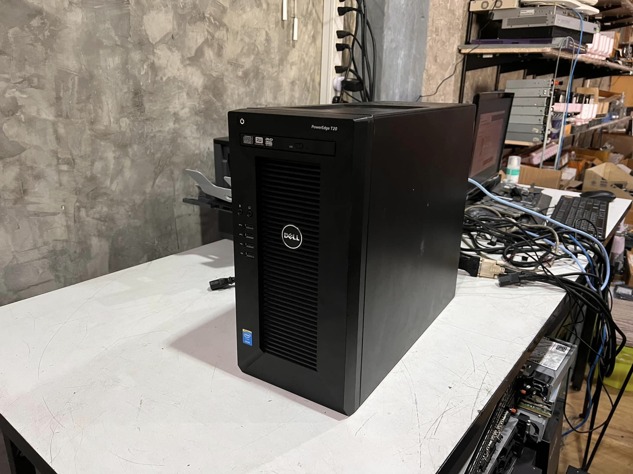 dell t20 32gb server tower มือสองพร้อมใช้งาน