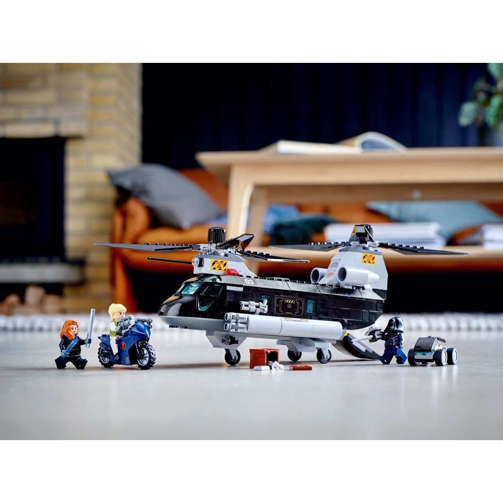 เลโก้ LEGO Super Heroes 76162 Black Widow's Helicopter Chase