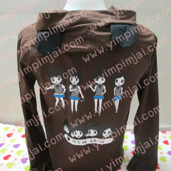 เสื้อฮู้ดสีน้ำตาล เสื้อกลุ่มเด็กนักเรียน