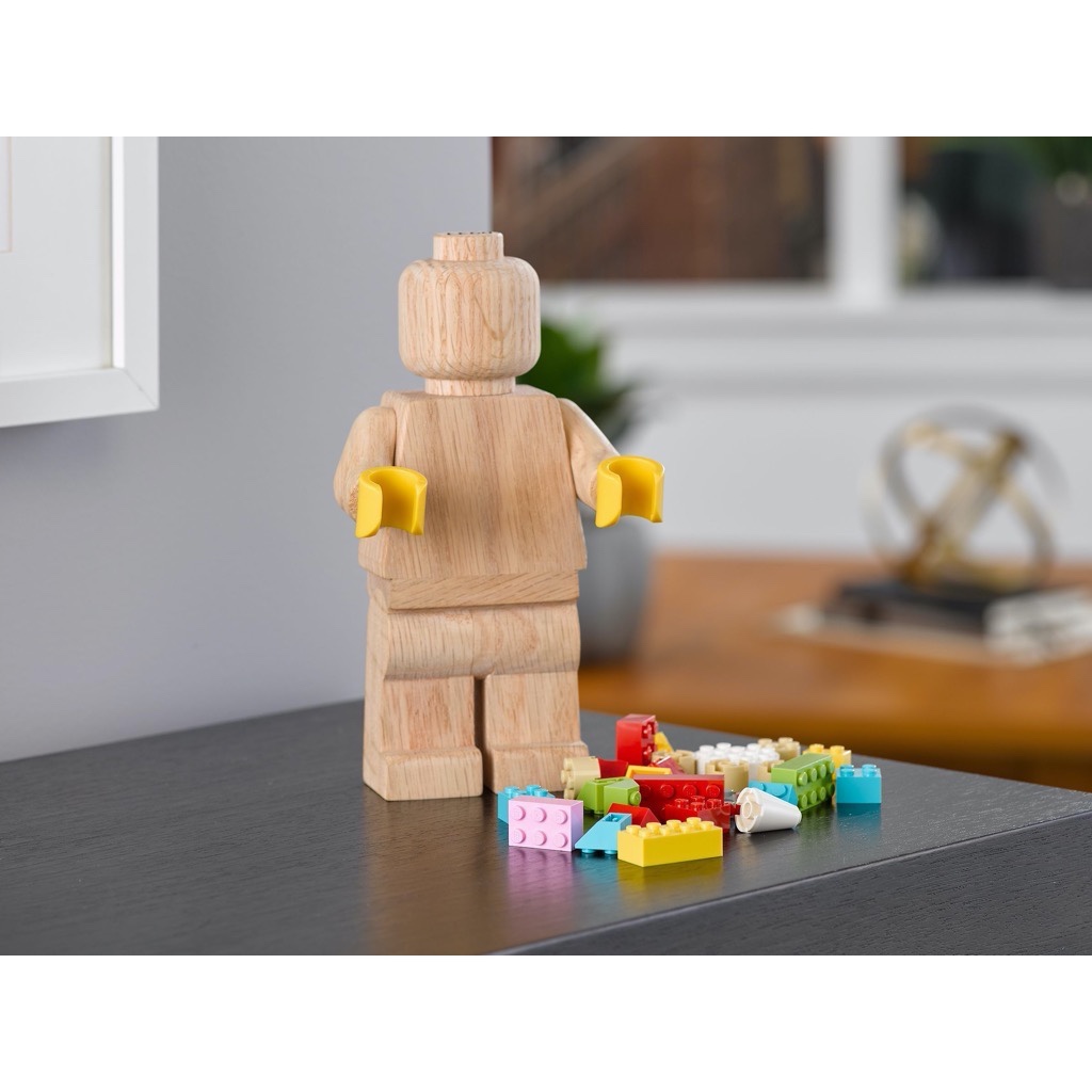LEGO Exclusives 853967 Wooden Minifigure
